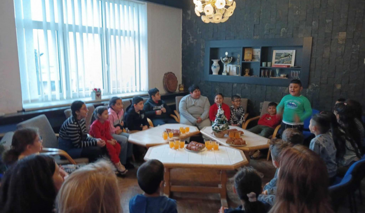 Rozvojový tím v akcii / Vianočné posedenie pri jedličke - foto