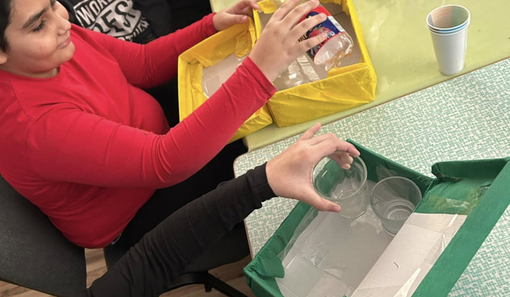 Rozvojový tím v akcii / Triedenie a recyklácia odpadu - foto