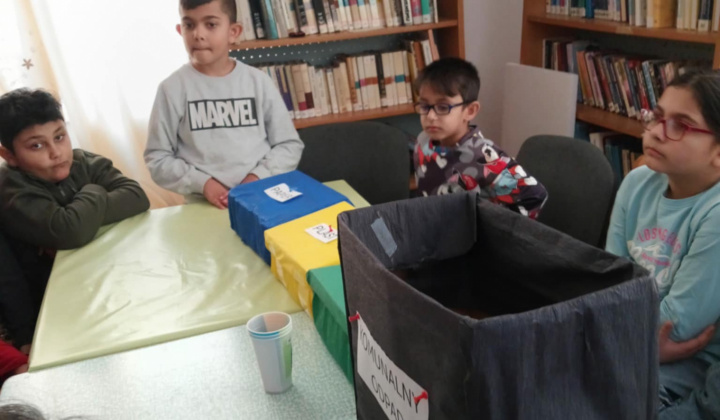Rozvojový tím v akcii / Triedenie a recyklácia odpadu - foto